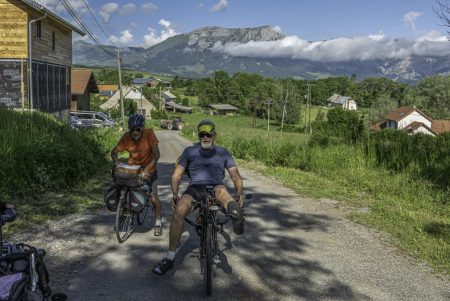 Bernard et Gérard apprécient l'arrêt (SP)