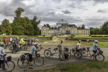 Arrêt au château de Versainville (PM)