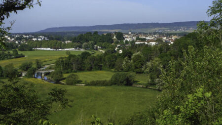 Vue sur Neufchâteau (GP)