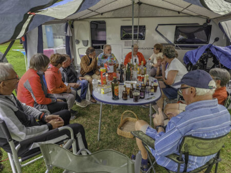 «Ce n'est qu'un au-revoir » autour d'un verre de l'amitié (MLC)