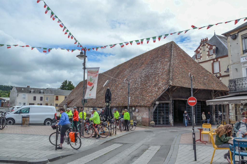 Dives-sur-Mer : les halles médiévales (MR)