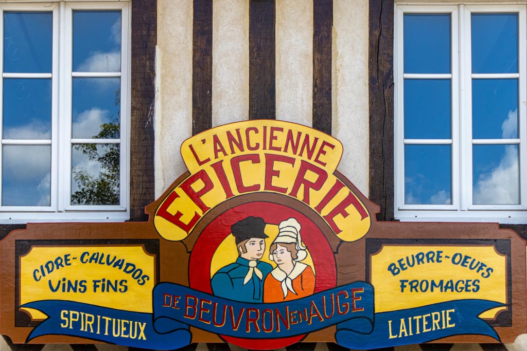 Arrêt à Beuvron-en-Auge (PHM)