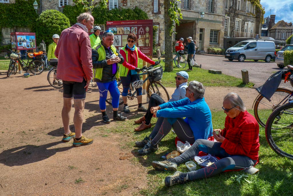 Pique-nique à Beaumont-en-Auge (CL)