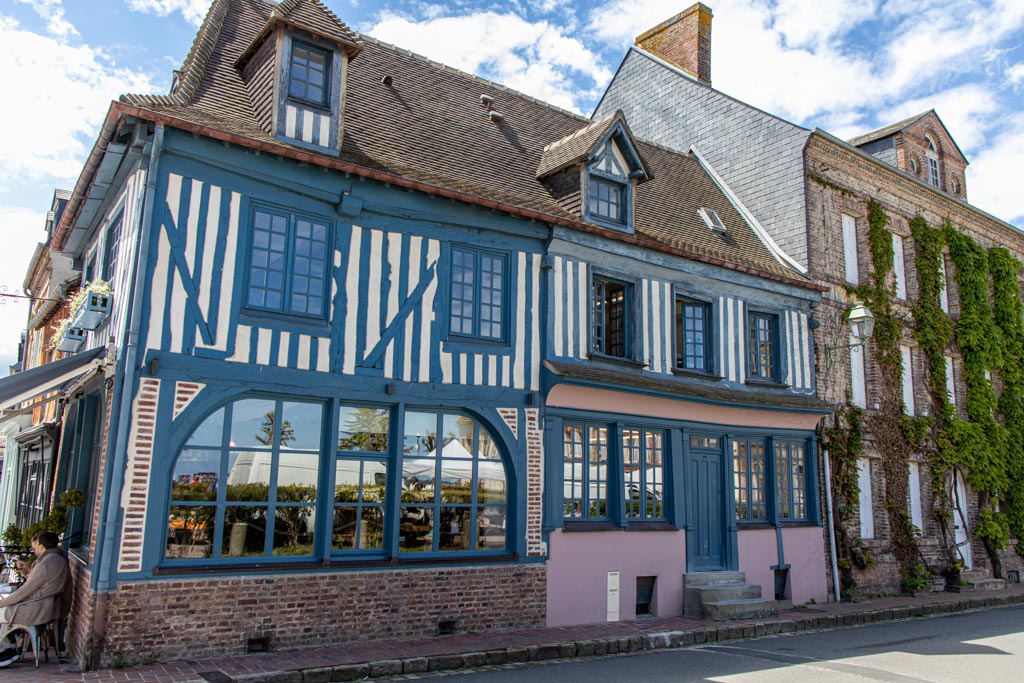 La maison bleue à Beaumont (PHM)