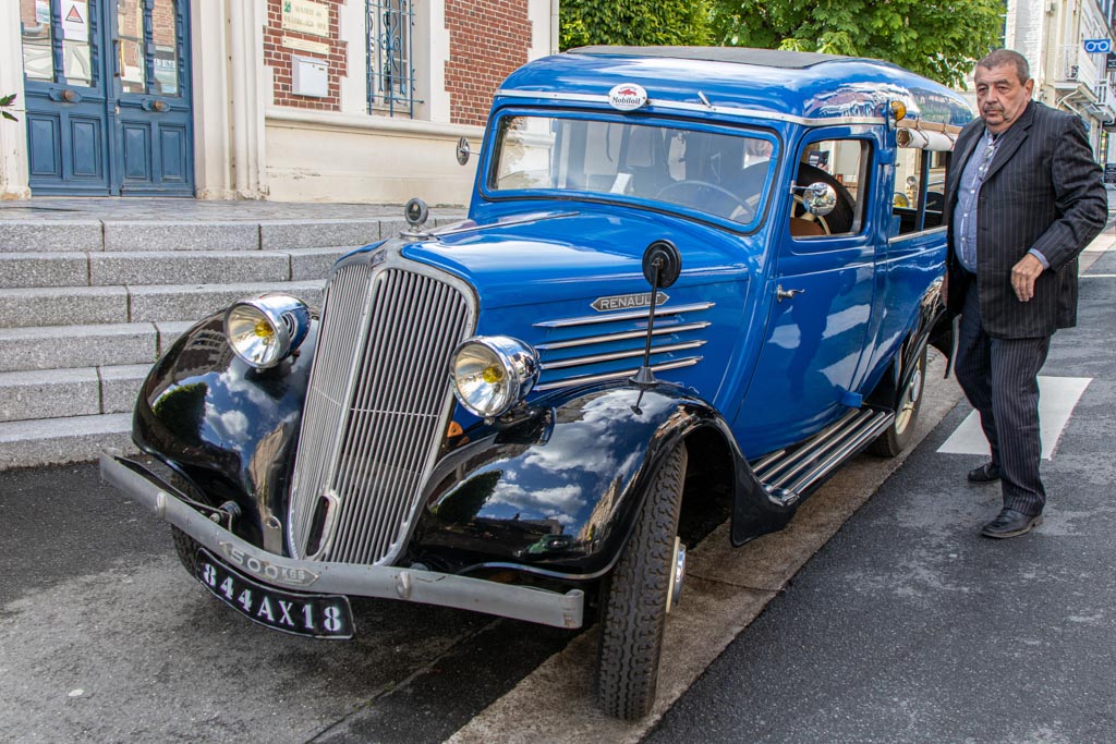 De bien belles autos à Villers sur Mer (PHM)