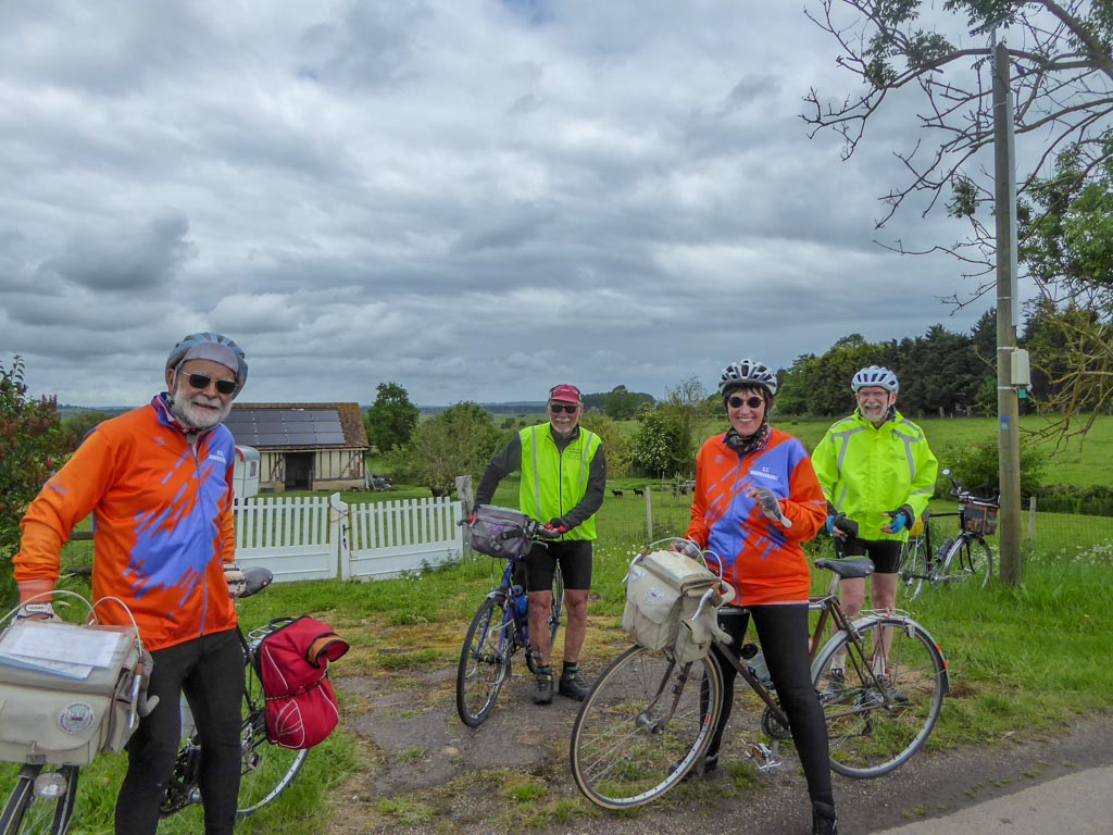 Caroline et Alain, Roland, Philippe (MF)