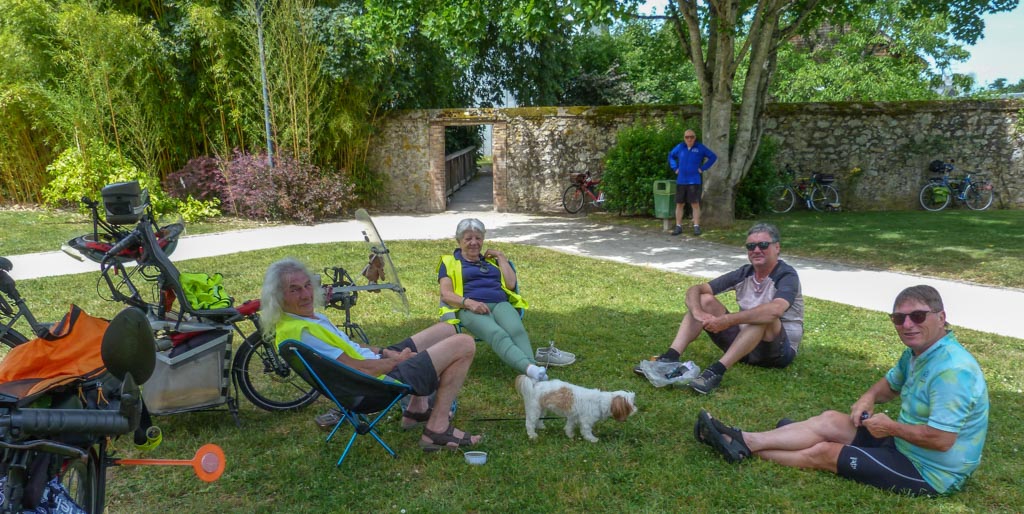 Pique-nique à Montval-sur-Loir (PM)