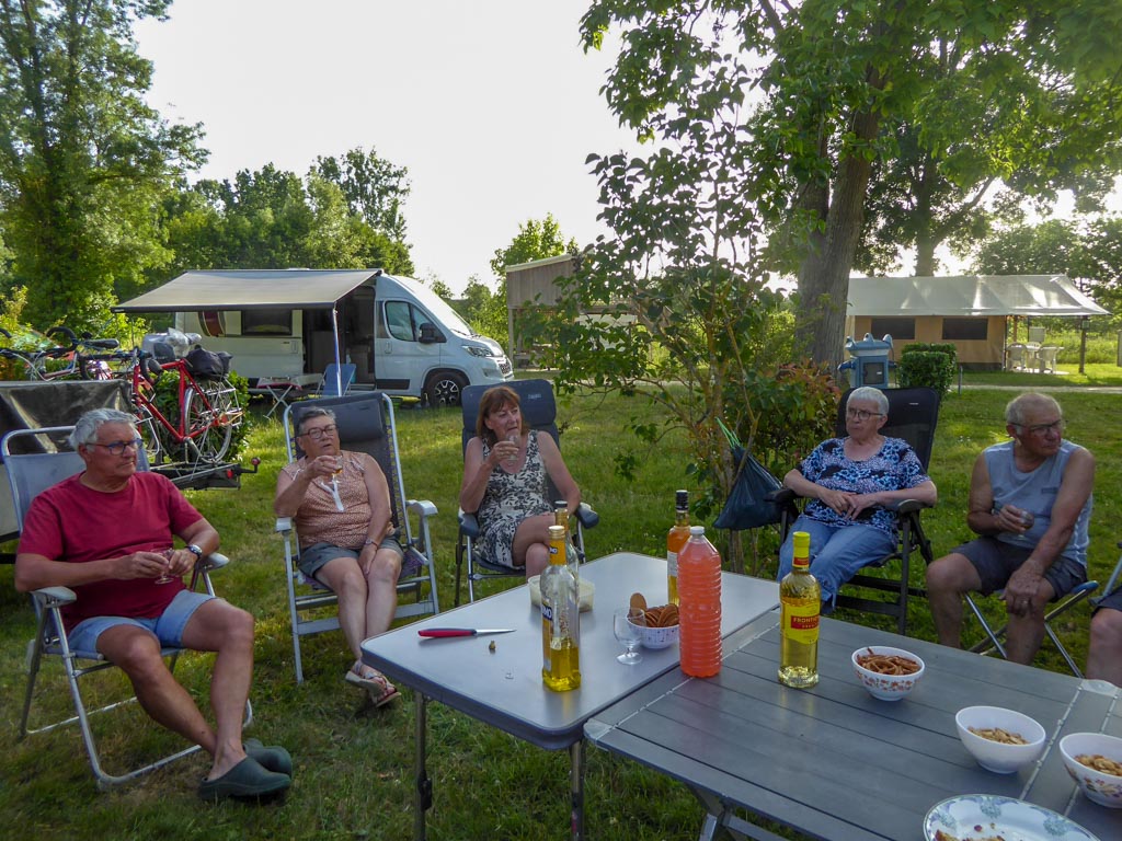 Pot de clôture de cette belle rencontre (MF)