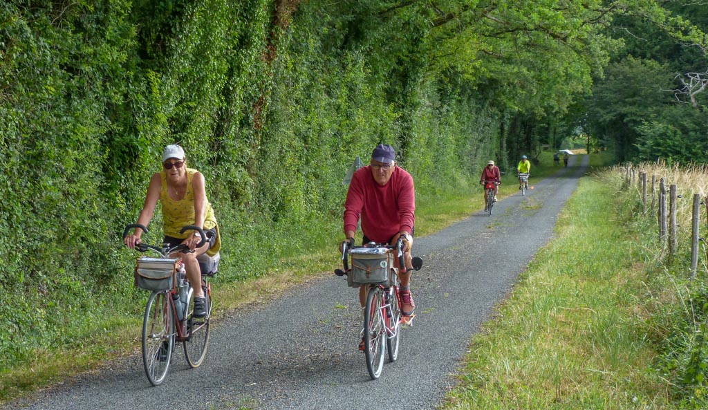 Sur des routes bien sympathiques et ombragées (PM)