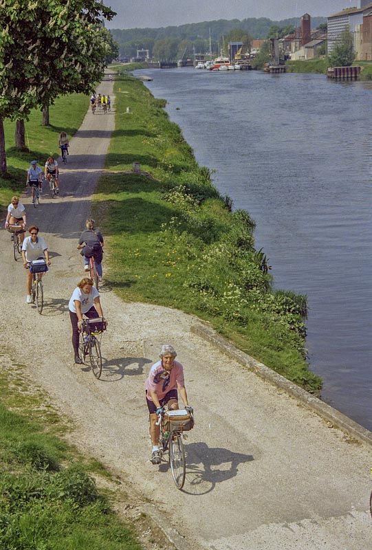 Canal de la Somme à la sortie de st-Valéry (CR)